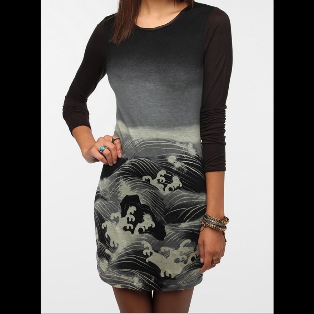 Silence and Noise Wave Print Dress